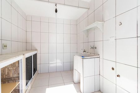 Casa à venda com 100m², 4 quartos e 2 vagasÁrea de serviço