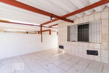 Casa à venda com 100m², 4 quartos e 2 vagasGaragem