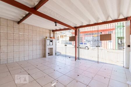 Casa à venda com 100m², 4 quartos e 2 vagasGaragem