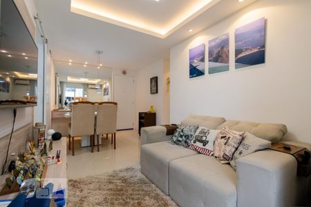 Apartamento para alugar com 60m², 2 quartos e 1 vaga Apartamento para alugar com 60m², 2 quartos e 1 vagaSala