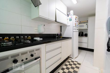 Apartamento para alugar com 60m², 2 quartos e 1 vaga Apartamento para alugar com 60m², 2 quartos e 1 vagaCozinha e Área de Serviço
