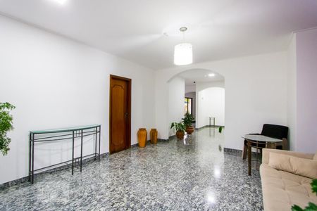 Apartamento à venda com 106m², 3 quartos e 2 vagas Apartamento à venda com 106m², 3 quartos e 2 vagasÁrea comum