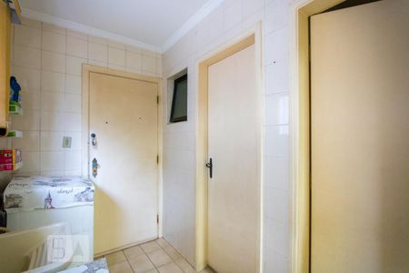 Apartamento à venda com 106m², 3 quartos e 2 vagas Apartamento à venda com 106m², 3 quartos e 2 vagasÁrea de serviço