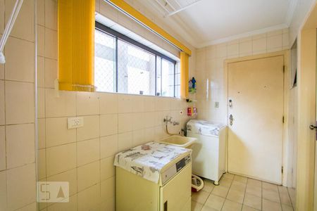 Apartamento à venda com 106m², 3 quartos e 2 vagas Apartamento à venda com 106m², 3 quartos e 2 vagasÁrea de serviço