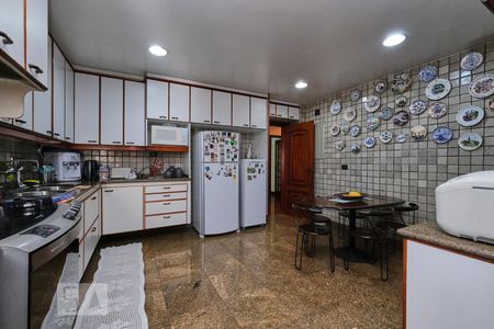 Apartamento à venda com 485m², 5 quartos e 4 vagasCozinha