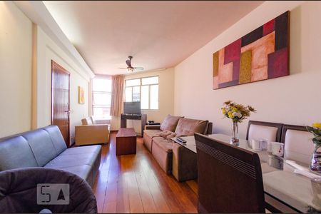 Sala de apartamento à venda com 3 quartos, 110m² em Coração Eucarístico, Belo Horizonte