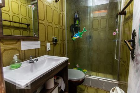 Banheiro de apartamento à venda com 1 quarto, 40m² em Tristeza, Porto Alegre