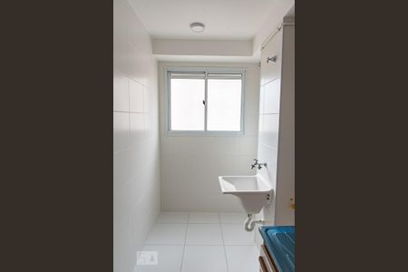 Apartamento para alugar com 41m², 2 quartos e sem vaga Apartamento para alugar com 41m², 2 quartos e sem vagaÁrea de serviço