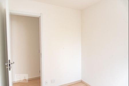 Quarto 1 de apartamento para alugar com 2 quartos, 41m² em Jardim Sao Saverio, São Paulo