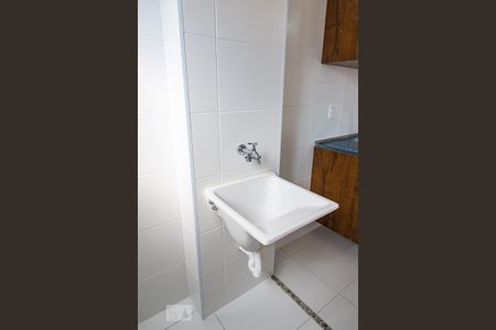 Apartamento para alugar com 41m², 2 quartos e sem vaga Apartamento para alugar com 41m², 2 quartos e sem vagaÁrea de serviço