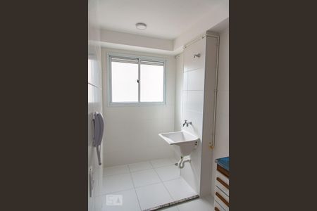 Apartamento para alugar com 41m², 2 quartos e sem vaga Apartamento para alugar com 41m², 2 quartos e sem vagaÁrea de serviço