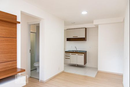 Sala de apartamento para alugar com 2 quartos, 41m² em Jardim Sao Saverio, São Paulo
