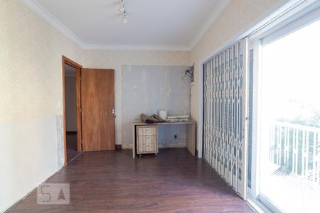 Casa à venda com 500m², 6 quartos e 6 vagas Casa à venda com 500m², 6 quartos e 6 vagasSuíte 6