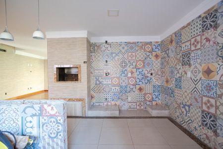 Casa à venda com 500m², 6 quartos e 6 vagas Casa à venda com 500m², 6 quartos e 6 vagasCozinha