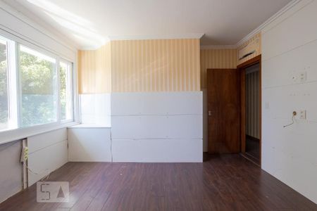 Casa à venda com 500m², 6 quartos e 6 vagas Casa à venda com 500m², 6 quartos e 6 vagasSuíte 4