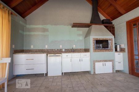 Casa à venda com 500m², 6 quartos e 6 vagas Casa à venda com 500m², 6 quartos e 6 vagasQuiosque com Churrasqueira