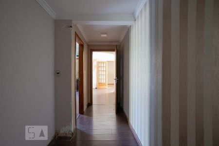 Casa à venda com 500m², 6 quartos e 6 vagas Casa à venda com 500m², 6 quartos e 6 vagasCorredor