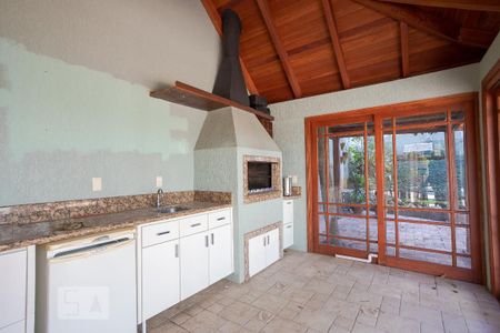 Casa à venda com 500m², 6 quartos e 6 vagas Casa à venda com 500m², 6 quartos e 6 vagasQuiosque com Churrasqueira