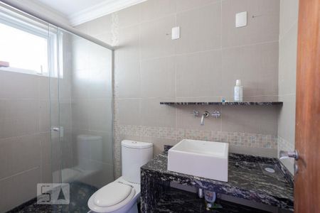 Casa à venda com 500m², 6 quartos e 6 vagas Casa à venda com 500m², 6 quartos e 6 vagasBanheiro da Suíte 6