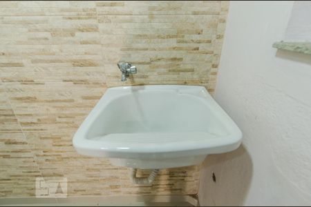 Casa para alugar com 50m², 1 quarto e sem vagaÁrea de serviço