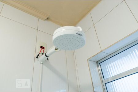 Banheiro de casa para alugar com 1 quarto, 50m² em Paulicéia, São Bernardo do Campo