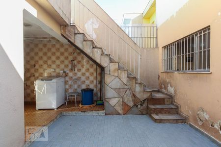 Casa à venda com 135m², 3 quartos e 2 vagas Casa à venda com 135m², 3 quartos e 2 vagasQuintal/Área de serviço