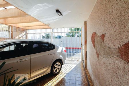 Casa à venda com 135m², 3 quartos e 2 vagas Casa à venda com 135m², 3 quartos e 2 vagasGaragem