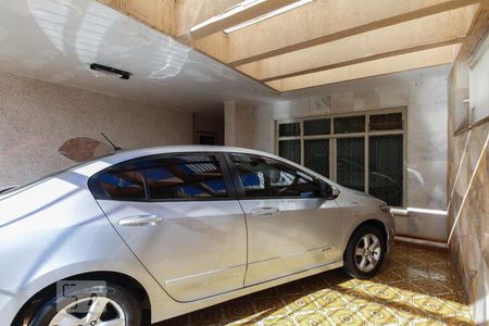 Casa à venda com 135m², 3 quartos e 2 vagas Casa à venda com 135m², 3 quartos e 2 vagasGaragem