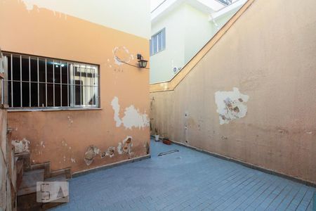 Casa à venda com 135m², 3 quartos e 2 vagas Casa à venda com 135m², 3 quartos e 2 vagasQuintal/Área de serviço