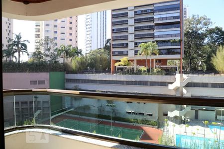 Apartamento à venda com 128m², 3 quartos e 3 vagasVaranda da suíte