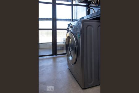 Apartamento à venda com 72m², 2 quartos e 1 vaga Apartamento à venda com 72m², 2 quartos e 1 vagaDetalhe Área de Serviço