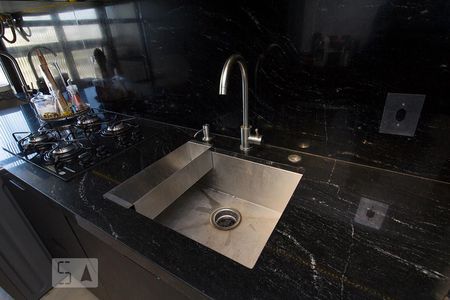 Apartamento à venda com 72m², 2 quartos e 1 vaga Apartamento à venda com 72m², 2 quartos e 1 vagaDetalhe cozinha