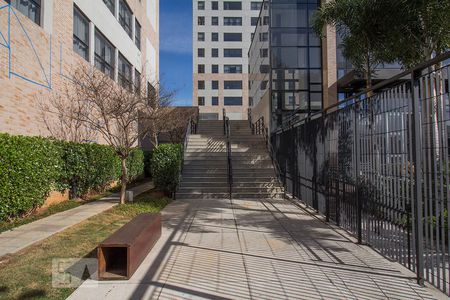 Apartamento à venda com 72m², 2 quartos e 1 vaga Apartamento à venda com 72m², 2 quartos e 1 vagaÁrea Comum - Paisagismo