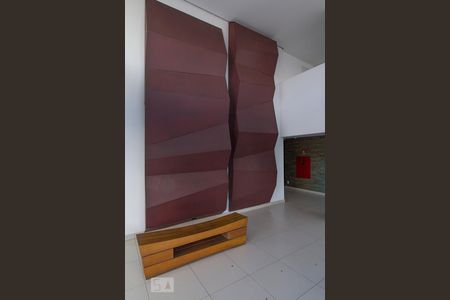 Apartamento à venda com 72m², 2 quartos e 1 vaga Apartamento à venda com 72m², 2 quartos e 1 vagaÁrea comum - Hall de entrada