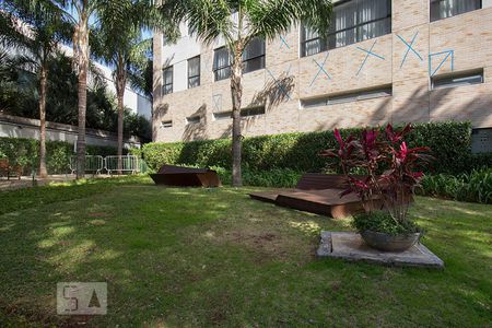 Apartamento à venda com 72m², 2 quartos e 1 vaga Apartamento à venda com 72m², 2 quartos e 1 vagaÁrea Comum - Paisagismo