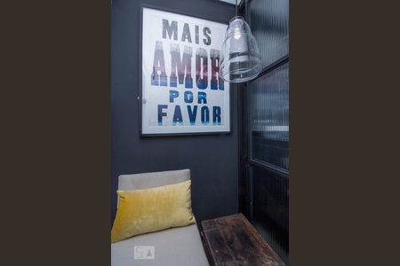 Apartamento à venda com 72m², 2 quartos e 1 vaga Apartamento à venda com 72m², 2 quartos e 1 vagaÁrea de Serviço