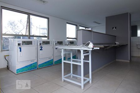 Apartamento à venda com 72m², 2 quartos e 1 vaga Apartamento à venda com 72m², 2 quartos e 1 vagaÁrea Comum - Lavanderia