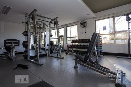 Apartamento à venda com 72m², 2 quartos e 1 vaga Apartamento à venda com 72m², 2 quartos e 1 vagaÁrea comum - Academia