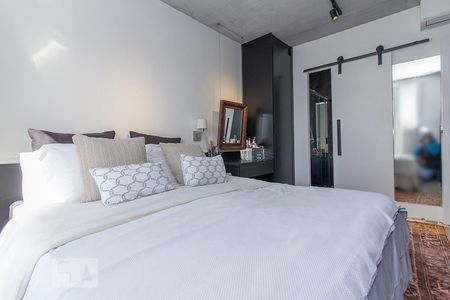 Apartamento à venda com 72m², 2 quartos e 1 vaga Apartamento à venda com 72m², 2 quartos e 1 vagaQuarto Suíte