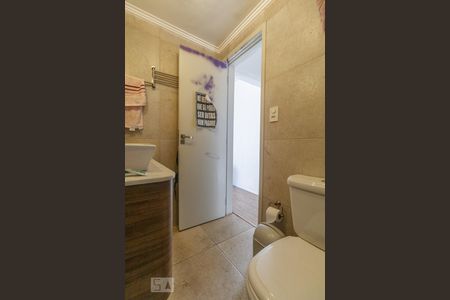 Banheiro de apartamento para alugar com 2 quartos, 71m² em Jardim Brasil (zona Sul), São Paulo