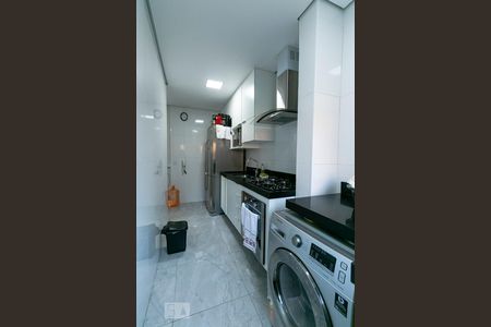 Apartamento à venda com 68m², 2 quartos e 1 vagaÁrea de Serviço