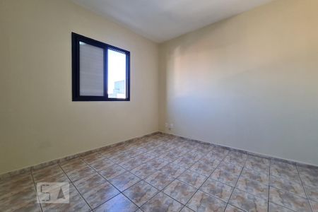 Quarto 1 de apartamento para alugar com 2 quartos, 62m² em Vila Lucy, Sorocaba