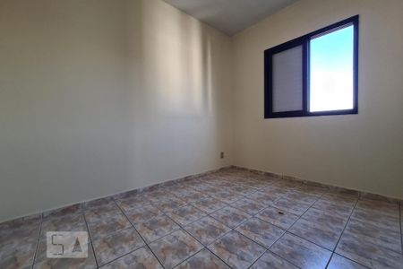 Quarto 2 de apartamento para alugar com 2 quartos, 62m² em Vila Lucy, Sorocaba