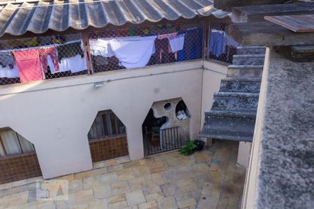 Casa à venda com 415m², 4 quartos e 4 vagas Casa à venda com 415m², 4 quartos e 4 vagasÁrea Externa