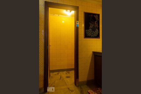 Casa à venda com 415m², 4 quartos e 4 vagas Casa à venda com 415m², 4 quartos e 4 vagasLavabo Sala 1