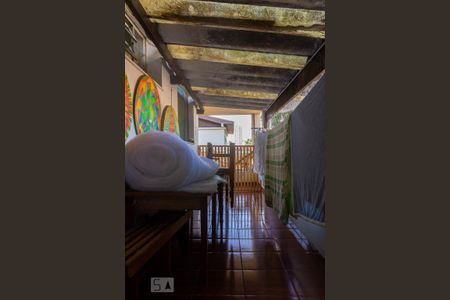 Casa à venda com 415m², 4 quartos e 4 vagas Casa à venda com 415m², 4 quartos e 4 vagasÁrea de Serviço