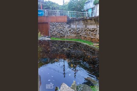 Casa à venda com 415m², 4 quartos e 4 vagas Casa à venda com 415m², 4 quartos e 4 vagasÁrea Externa