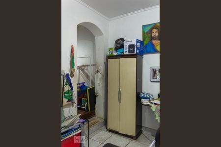 Casa à venda com 415m², 4 quartos e 4 vagas Casa à venda com 415m², 4 quartos e 4 vagasEscritório