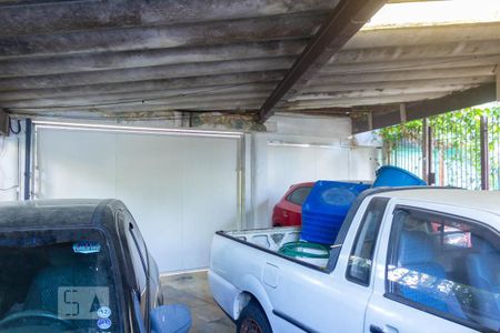 Casa à venda com 415m², 4 quartos e 4 vagas Casa à venda com 415m², 4 quartos e 4 vagasGaragem