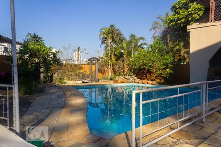 Casa à venda com 415m², 4 quartos e 4 vagas Casa à venda com 415m², 4 quartos e 4 vagasÁrea Externa